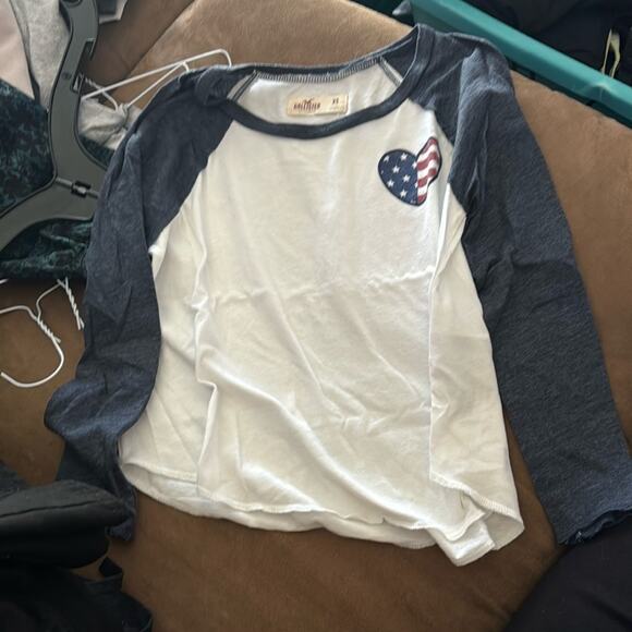 Hollister White and Navy Long Sleeve Tee with Heart Patch - Picture 1 of 1